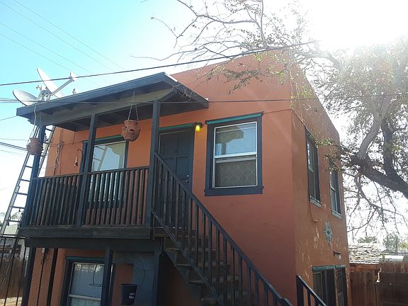 2nd image of 768-8 El Centro Ave #1/2