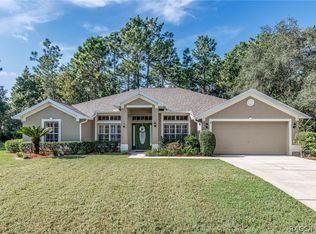 7 Maidenbush Ct W, Homosassa, FL 34446