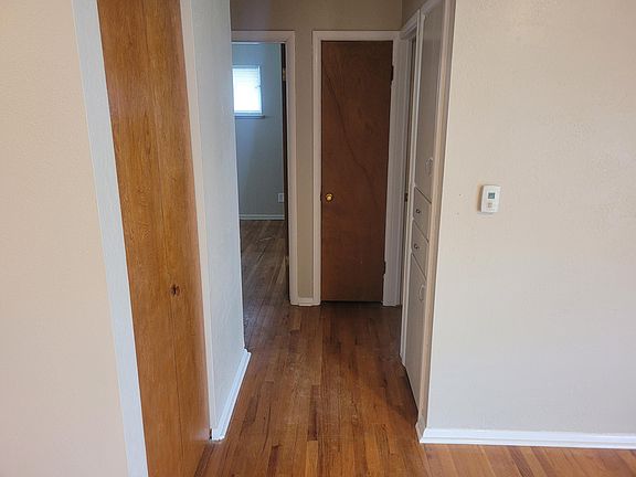 2nd image of 2515 15th Ave
