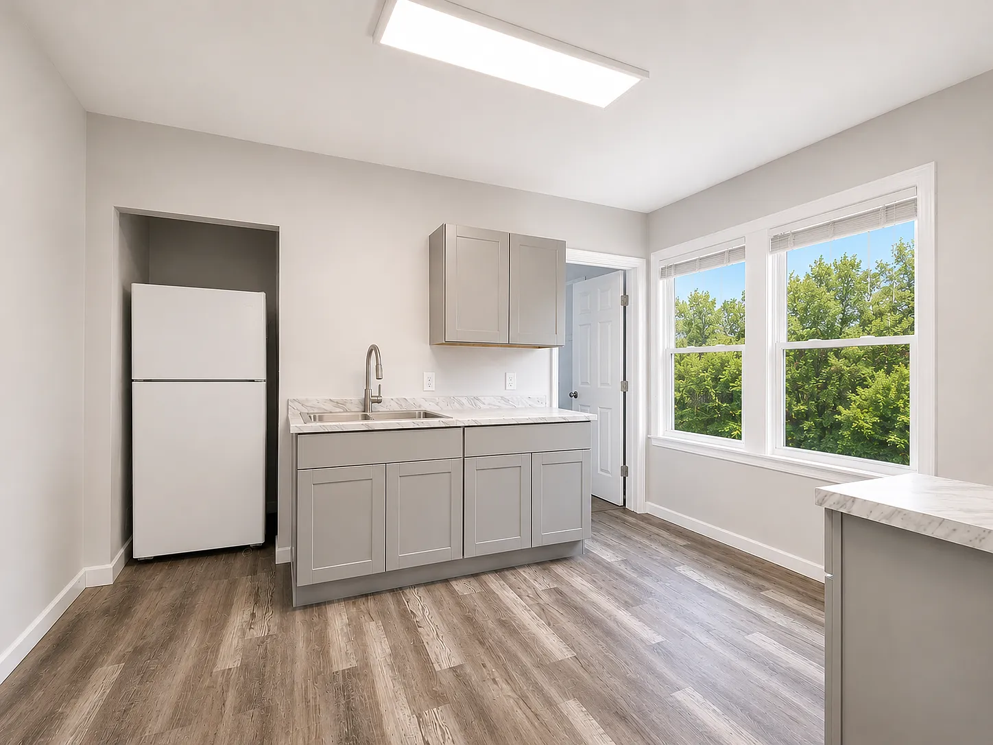 2 bed, 900 sqft, $799 — Photo 4