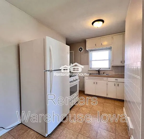 1144 Polk Blvd — Photo 4