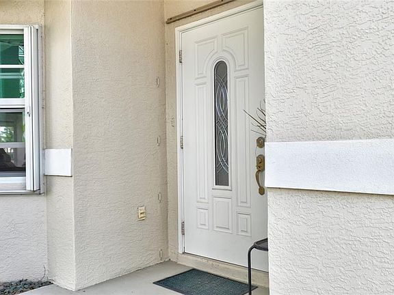 4th image of 2049 Matecumbe Key Rd