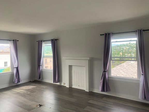 3rd image of 1036 Hyperion Ave #2