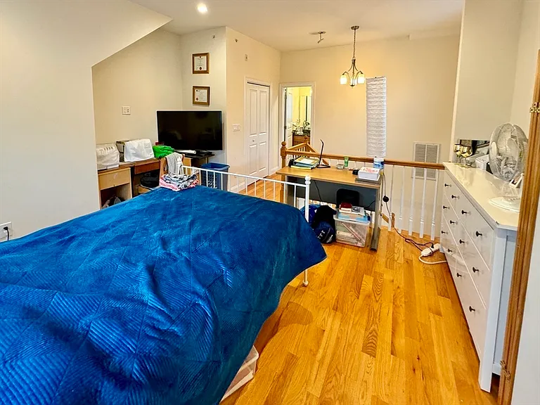 105 Harvey St #105 — Photo 13