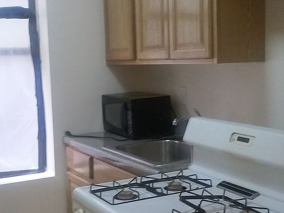 3rd image of 207 W 147th St APT 2C