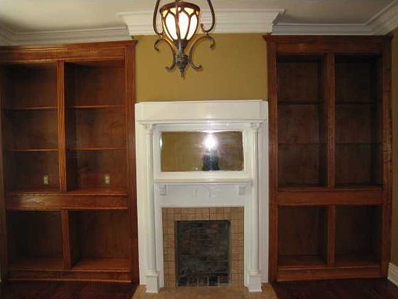 4th image of 631 Park Ave