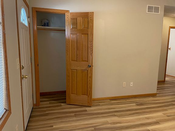 5th image of 7374 Mercy Ln