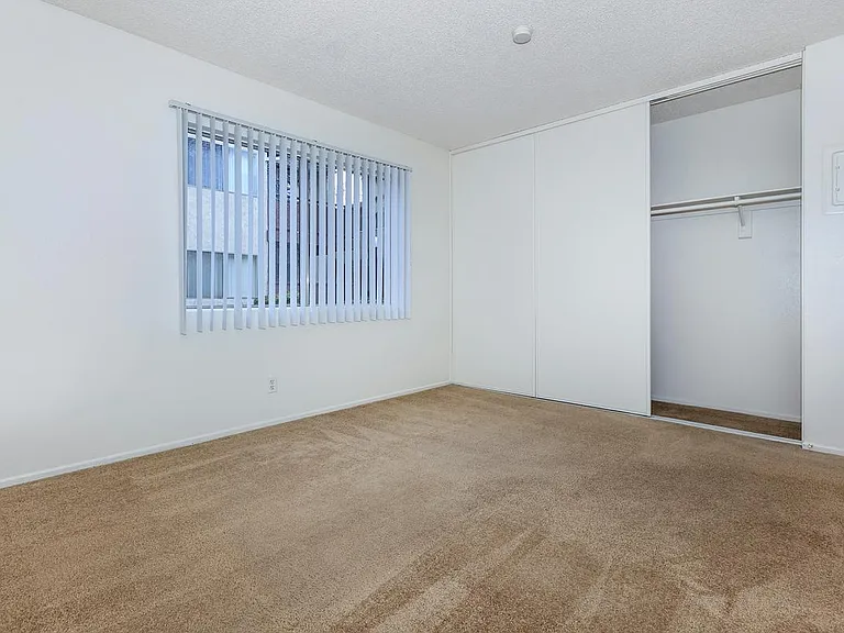 Mountain View Apartment Homes — Photo 27