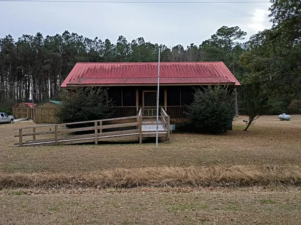 217 Fantasy Island Rd, Belhaven, NC 27810