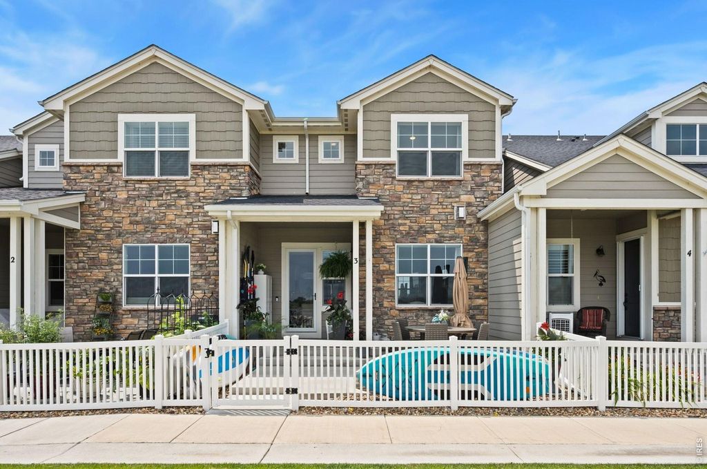 2152 Montauk Ln #3