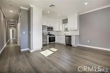 626 N Dalton Ave — Photo 5