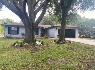 851 Rolling Woods Ln, Lakeland, FL 33813