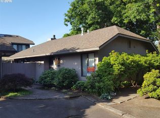 12624 NE Prescott Dr, Portland, OR 97230