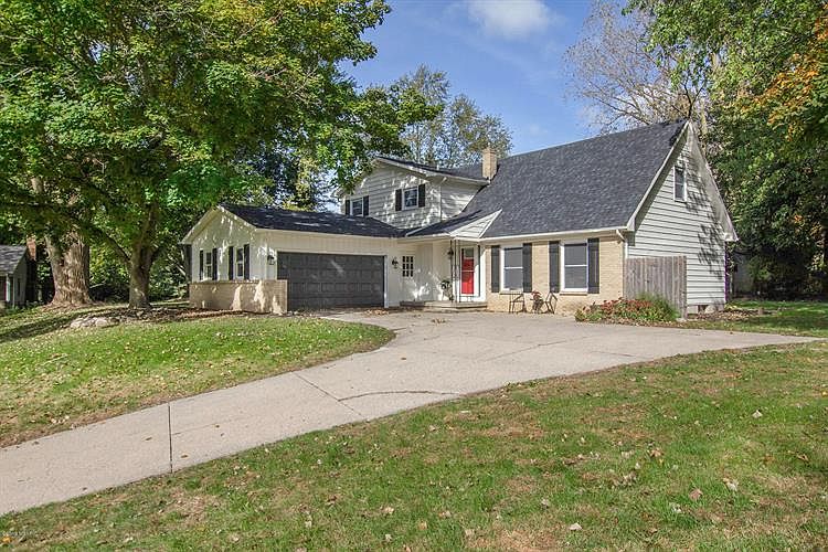 1st image of 3400 Winterberry Ct SE