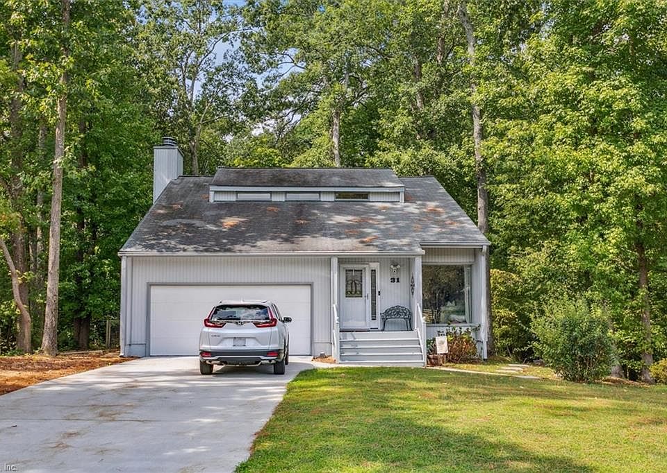 1st image of 31 Cherbourg Dr