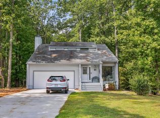 31 Cherbourg Dr, Newport News, VA 23606