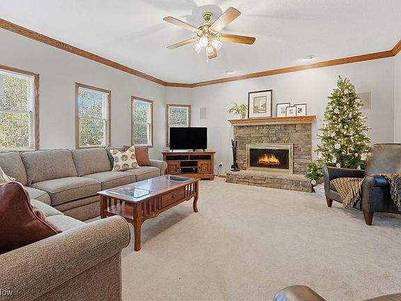 4th image of 11065 Dunsby Ave NW