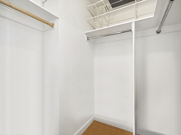 5th image of 247 W 46th St APT 604