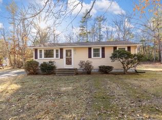 6 School St, Kingston, MA 02364