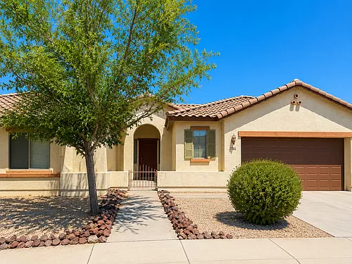 2562 W Alta Vista Rd Photo 1