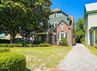 411 E Front St, New Bern, NC 28560
