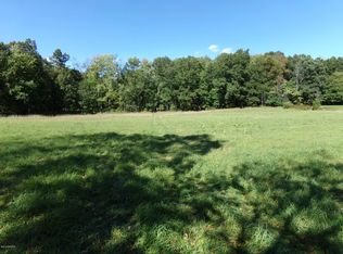 8701 Kreuter Rd NE, Rockford, MI 49341