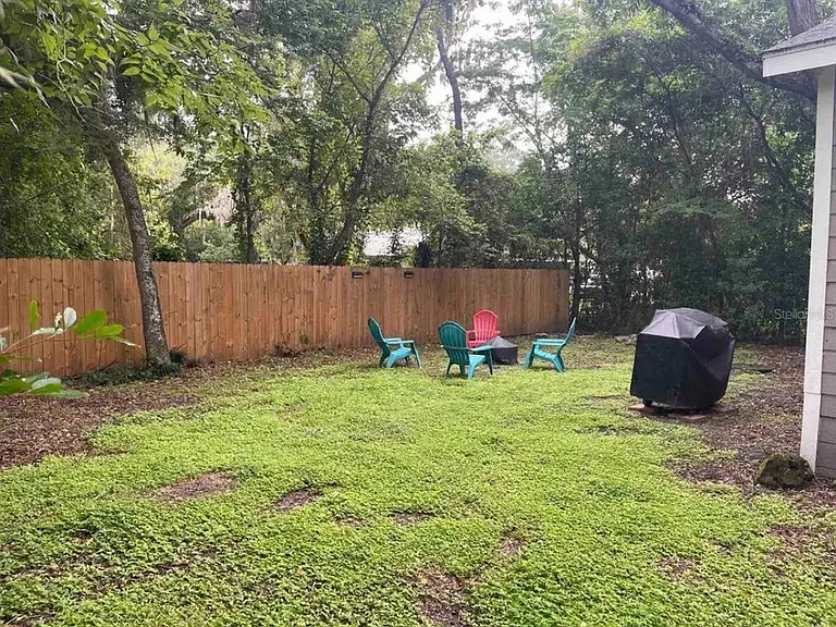 23084 NW 184th Rd — Photo 15