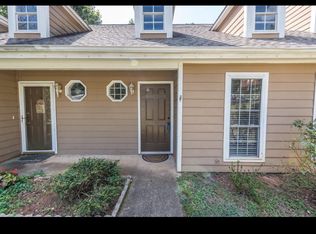 365 Farm Place Ct, Marietta, GA 30066