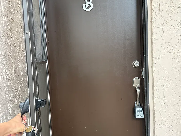 7505 Presley Pl #B — Photo 3