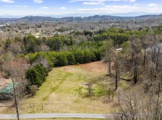 136 Hidden Cir, Louisville, TN 37777