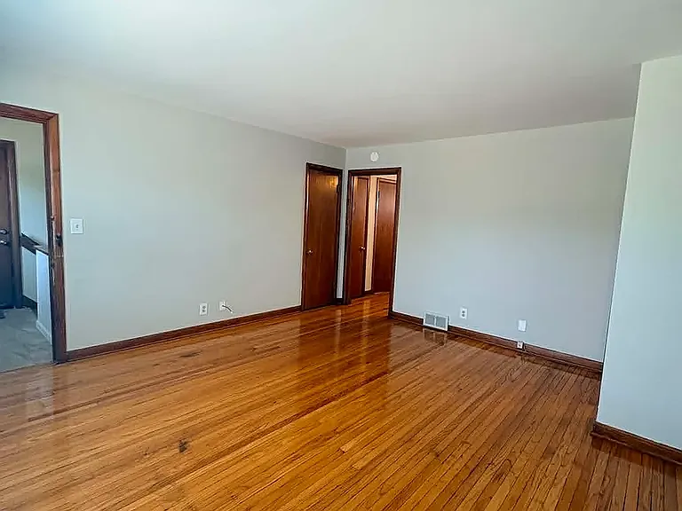 3815 Nanz Ave — Photo 10