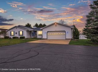 2445 S Waverly Rd, Eaton Rapids, MI 48827