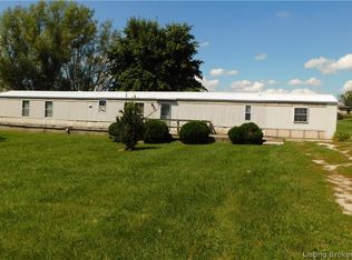 3716 E Locust Creek Rd, Palmyra, IN 47164