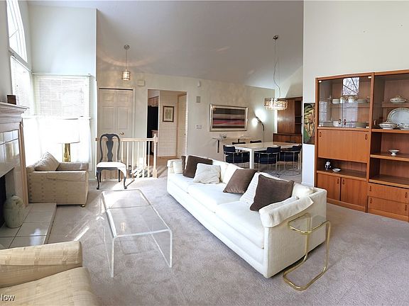 4th image of 401 Bounty Way APT 155