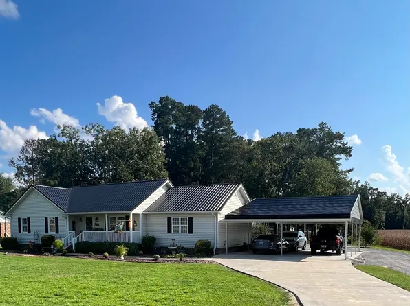 26 Hilburn Road, Whiteville, NC 28472