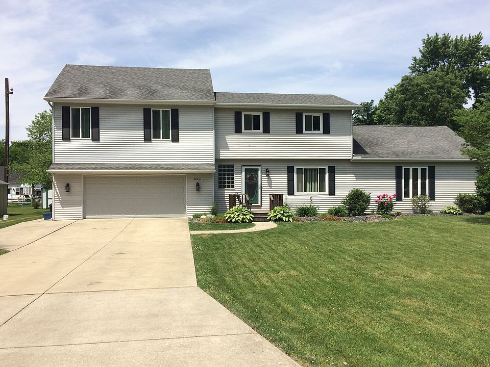1st image of 28461 Oak St