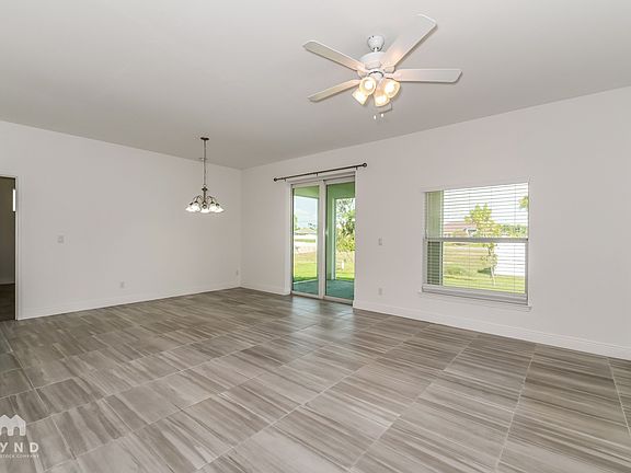 4th image of 2329 NW 36th Ave