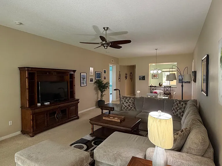 38 Harbour Isle Dr E #106 — Photo 9