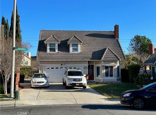 14395 Parkwood Dr, Fontana, CA 92337