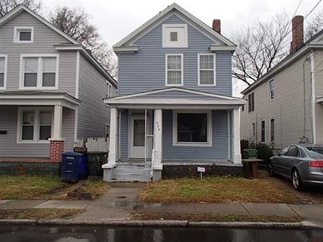 2nd image of 974 Saint Julian Ave