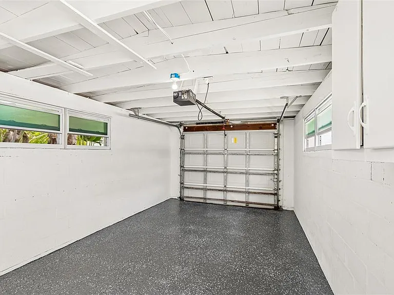 8125 Bayshore Dr — Photo 13
