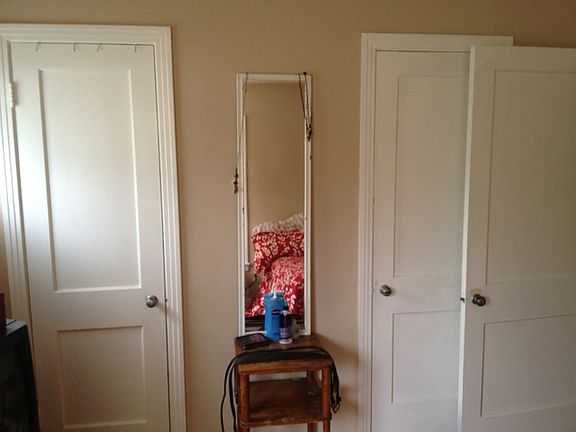 2nd image of 2523 Winthrop Dr