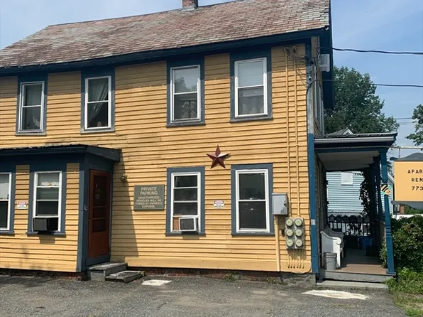 56 Pleasant St, Greenfield, MA 01301