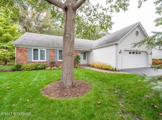 220 Lexington Ave, Fox River Grove, IL 60021