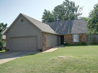 3205 S Narcissus Ave, Broken Arrow, OK 74012
