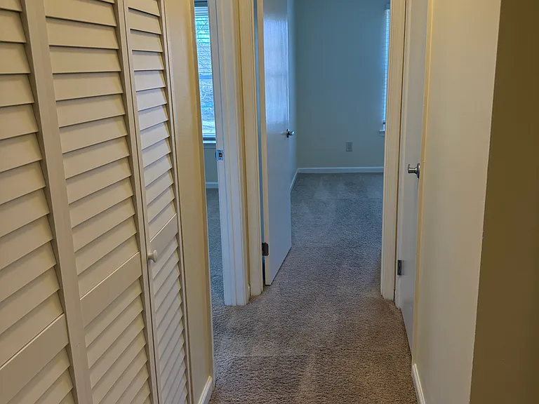 116 Wyndham Pl — Photo 10