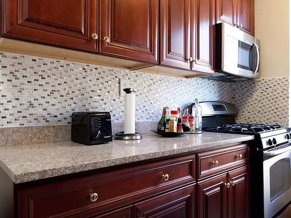 2nd image of 4333 48th St APT 6I