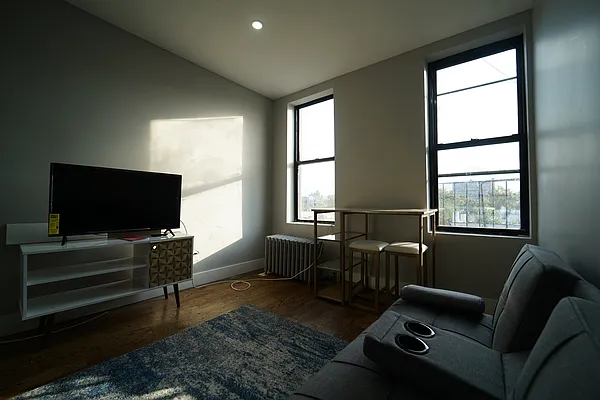 Rented by Haven Group Real Estate, LLC | media 3