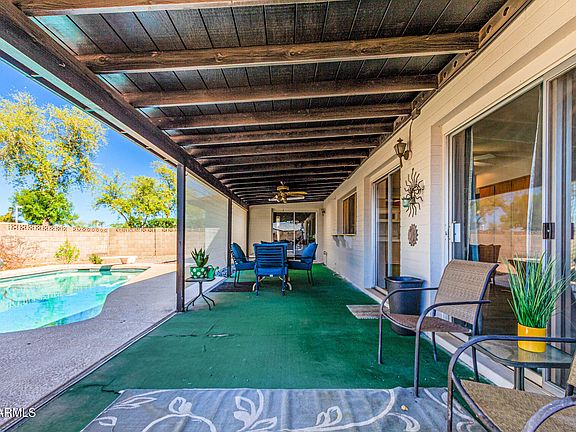 5th image of 6026 S DORSEY Lane
