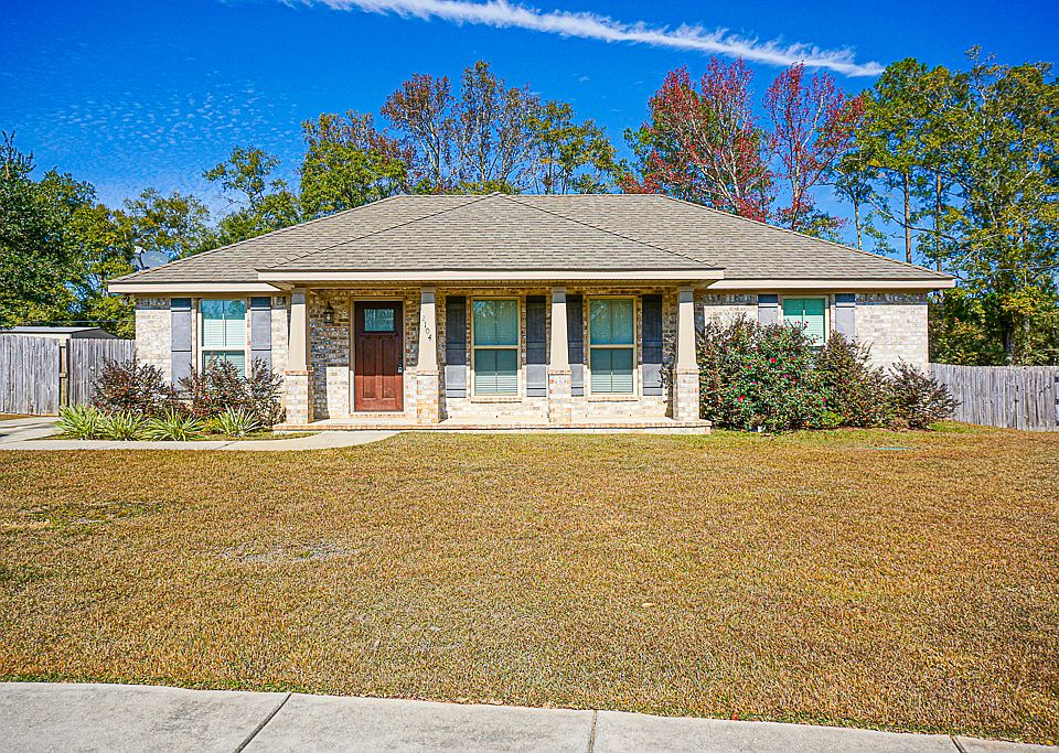 1st image of 2104 Wolf Branch Dr N